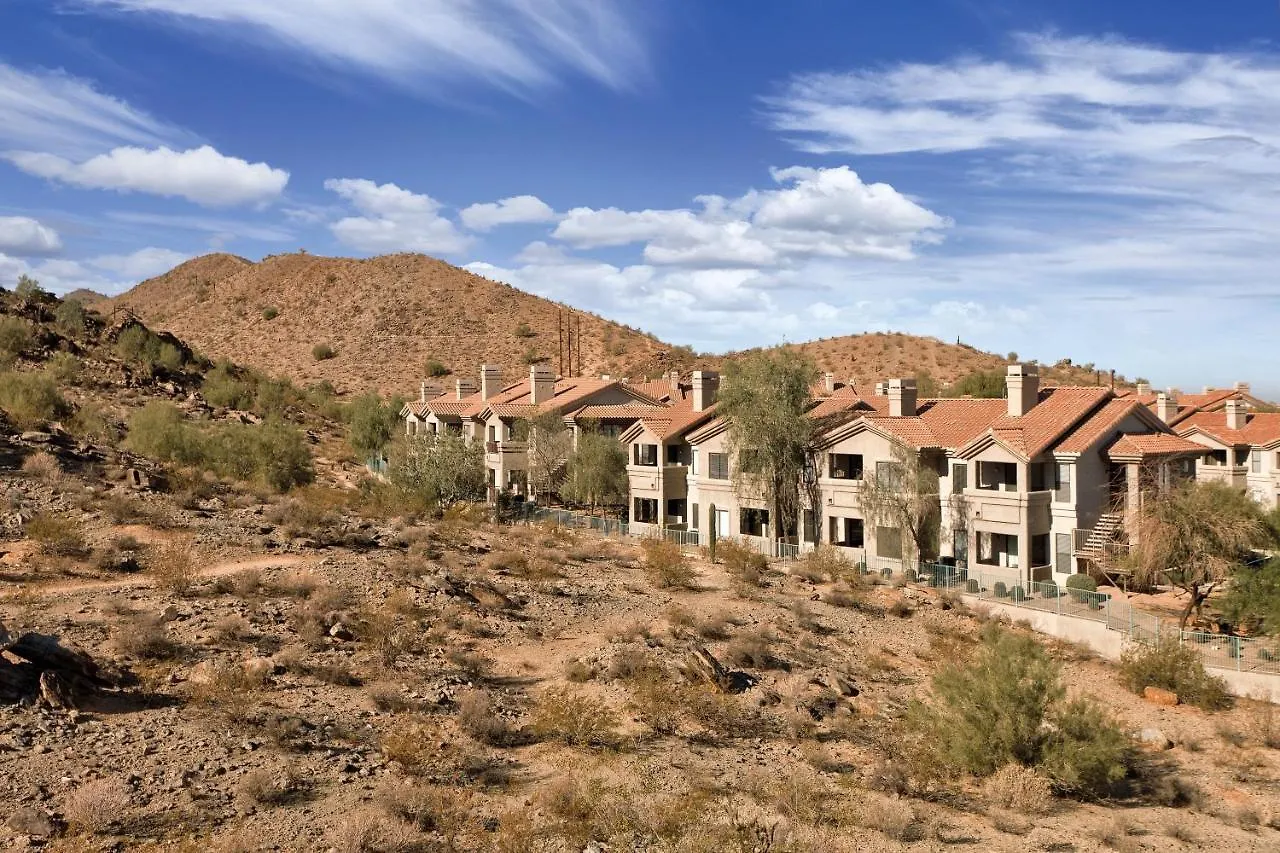 Hotel Raintree At Phoenix South Mountain Preserve