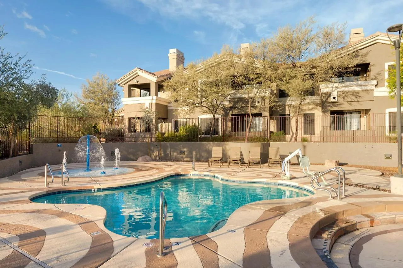Raintree At Phoenix South Mountain Preserve Hotel